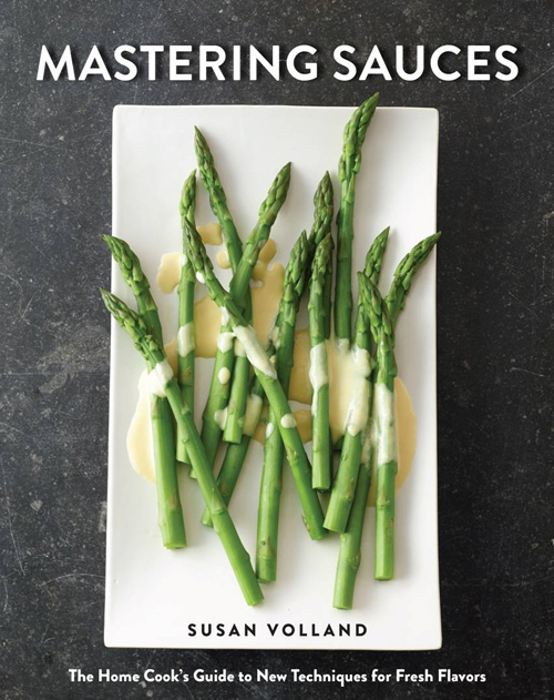 Mastering Sauces by Susan Volland